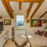 Varina Apartman