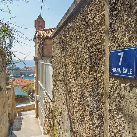 Апартаменты Varina