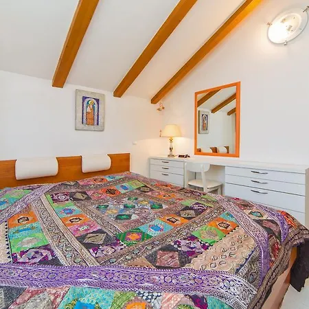 Varina * ドゥブロブニク